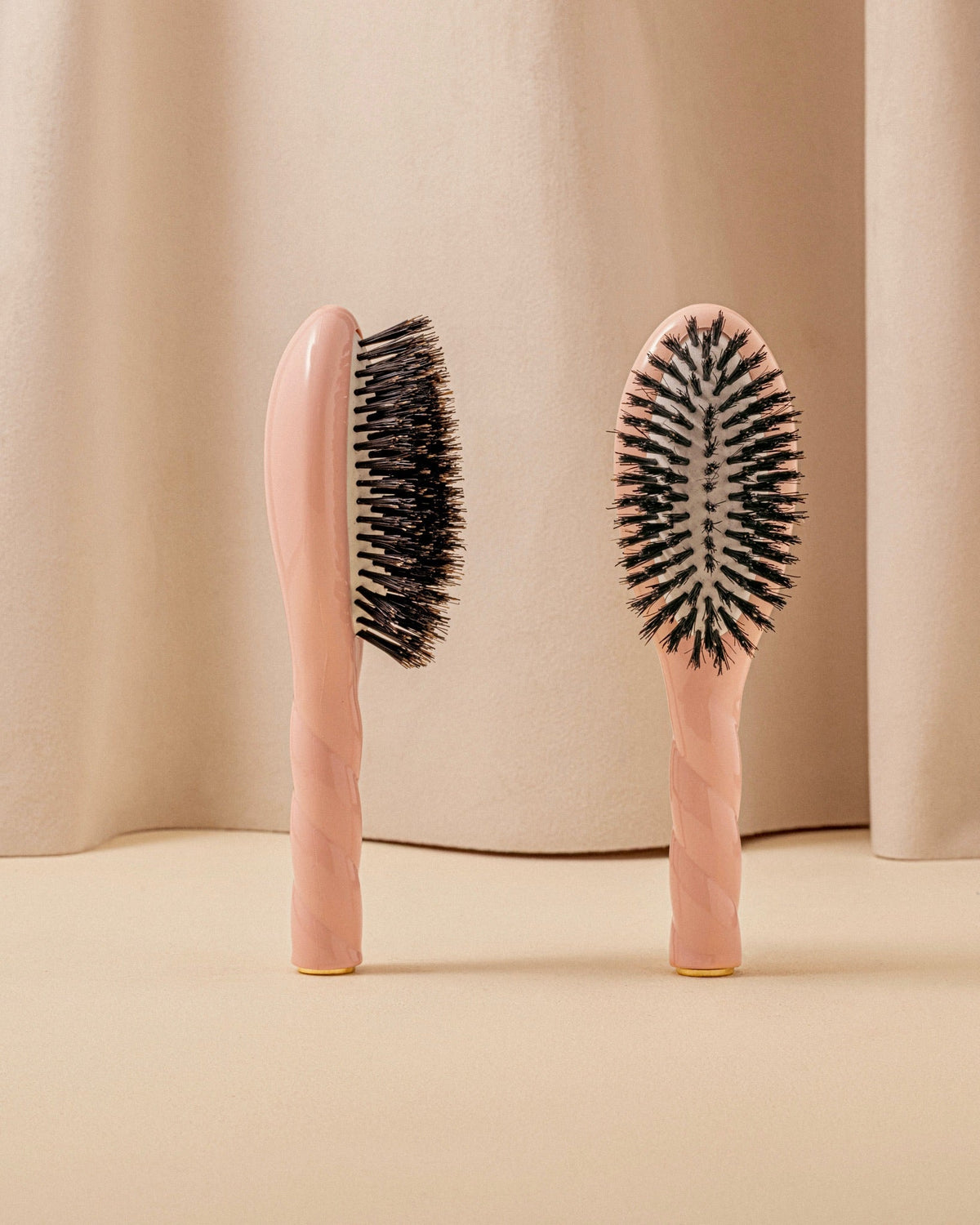 N.01 La Petite Brosse Brillance & Soin l'Universelle Rose Poudré