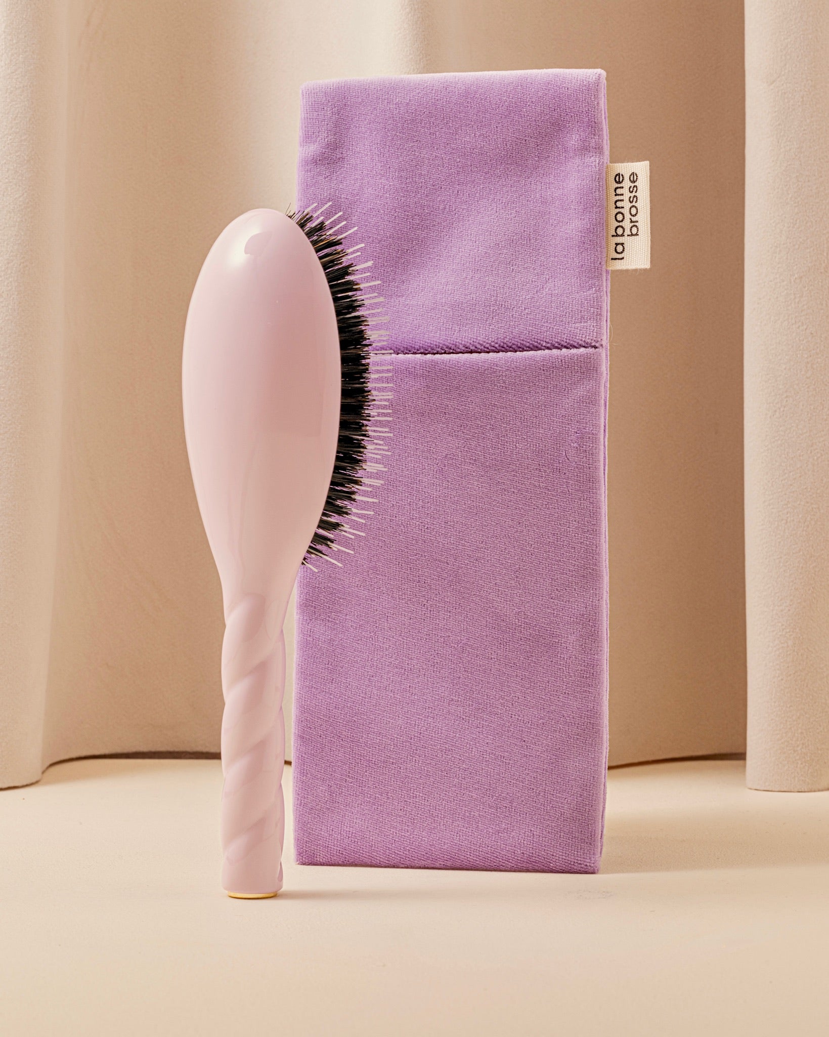La Pochette "Grande Brosse" Rose Lilas