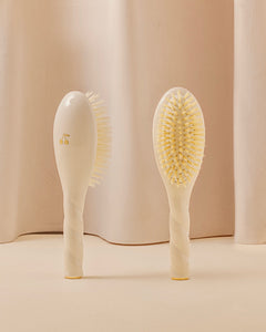 Bonpoint x La Bonne Brosse N.06 La Brosse Bébé Blanc Crème et son Pochon Offert