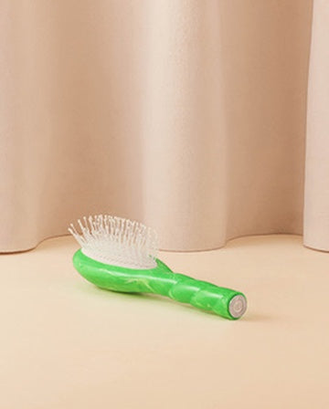 Roseanna x La Bonne Brosse N.04 La Petite Brosse Démêlante & Massante La Miracle Salty Gelato Vert