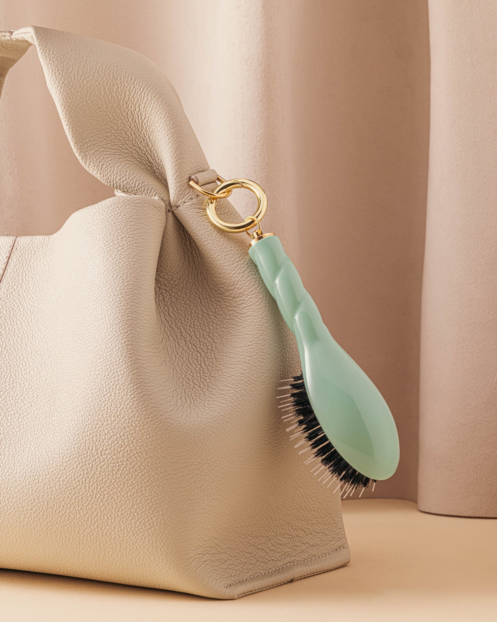 Édition Limitée Bleu Lagon N.02 La Micro Brosse Démêlante & Soin l'Indispensable