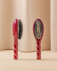 N.02 La Petite Brosse Démêlante & Soin l'Indispensable Rouge Cerise