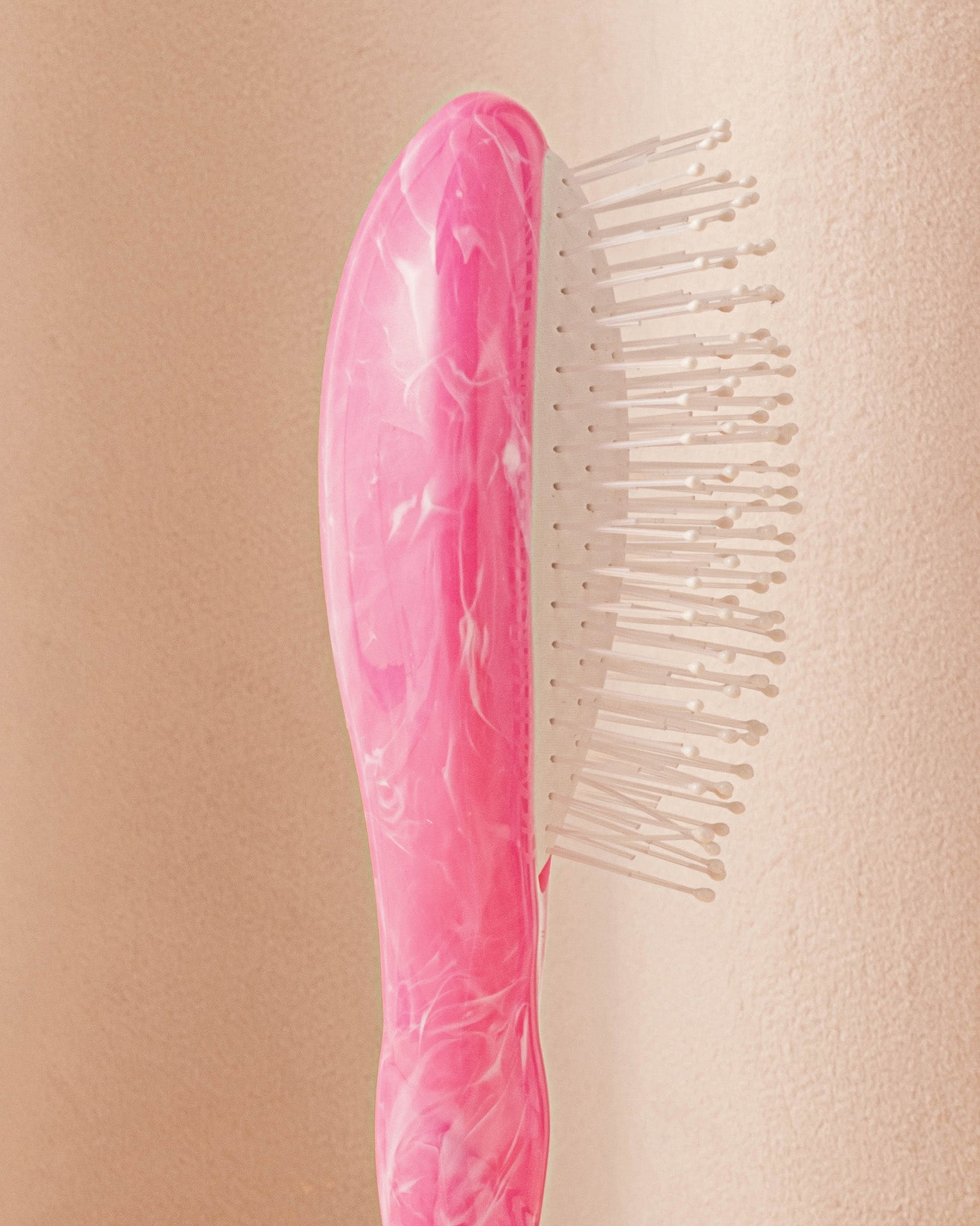 Roseanna x La Bonne Brosse N.04 La Petite Brosse Démêlante & Massante La Miracle Salty Gelato Rose
