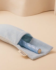 N.03 La Petite Brosse Cuir Chevelu Sensible l'Indispensable Douceur Bleu Ciel
