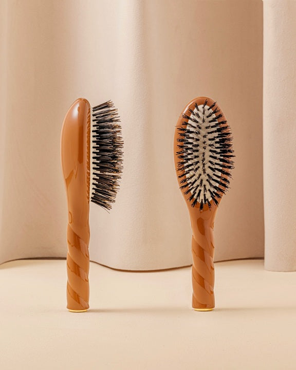 N.01 La Petite Brosse Brillance & Soin l’Universelle Terracotta