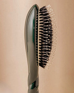 N.03 La Brosse Cuir Chevelu Sensible l'Indispensable Douceur Vert Emeraude