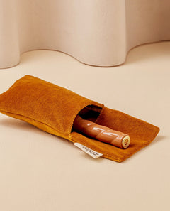 N.07 La Petite Brosse Démêlante & Stimulante l'Intense Terracotta