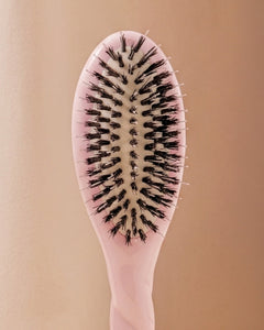 N.02 La Petite Brosse Démêlante & Soin l'Indispensable Rose Lilas