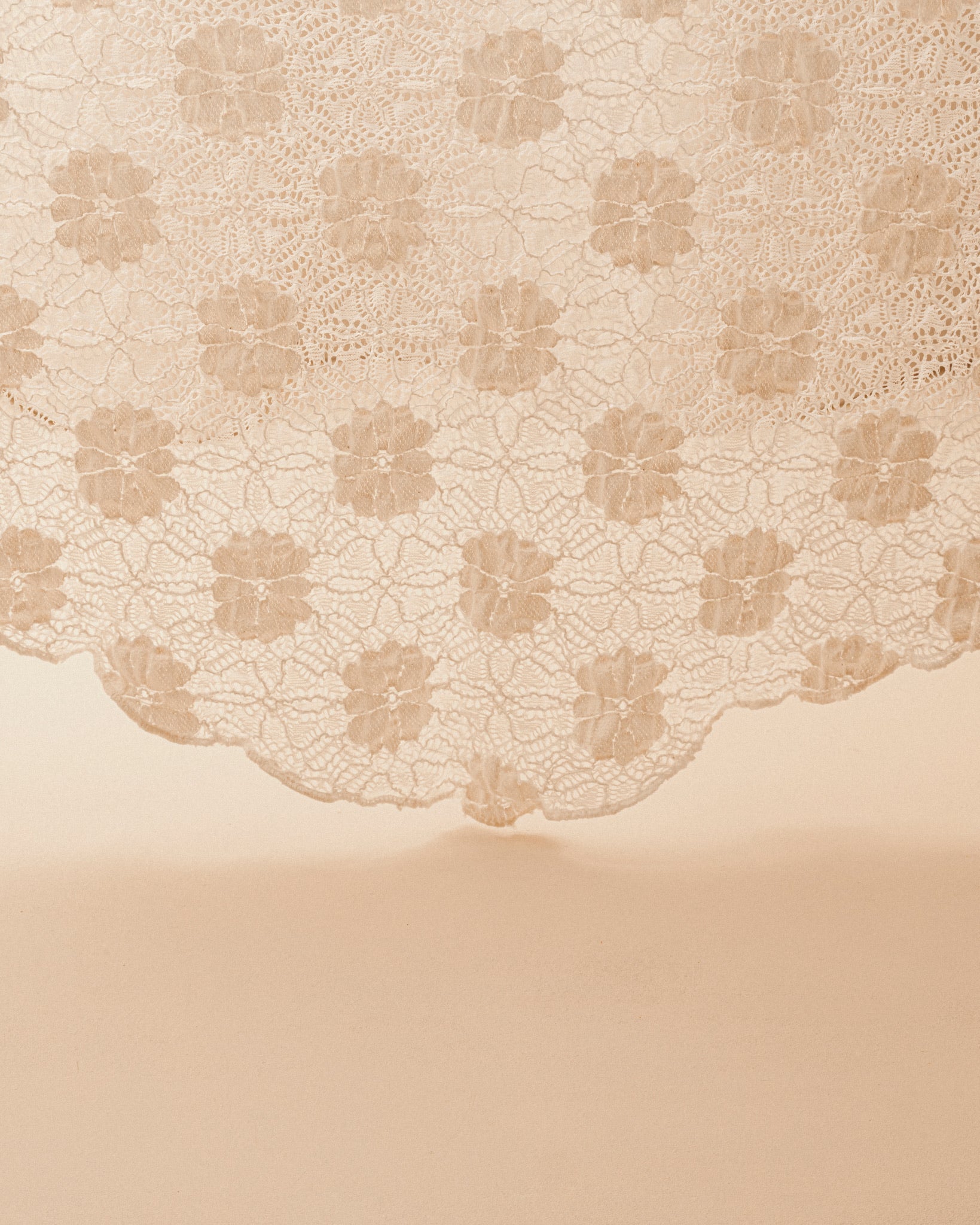 Donatelle Godart x La Bonne Brosse Le Fichu en Dentelle