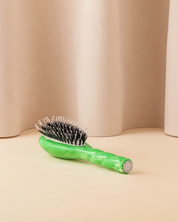 Roseanna x La Bonne Brosse N.03 La Petite Brosse Cuir Chevelu Sensible l'Indispensable Douceur Salty Gelato  Vert