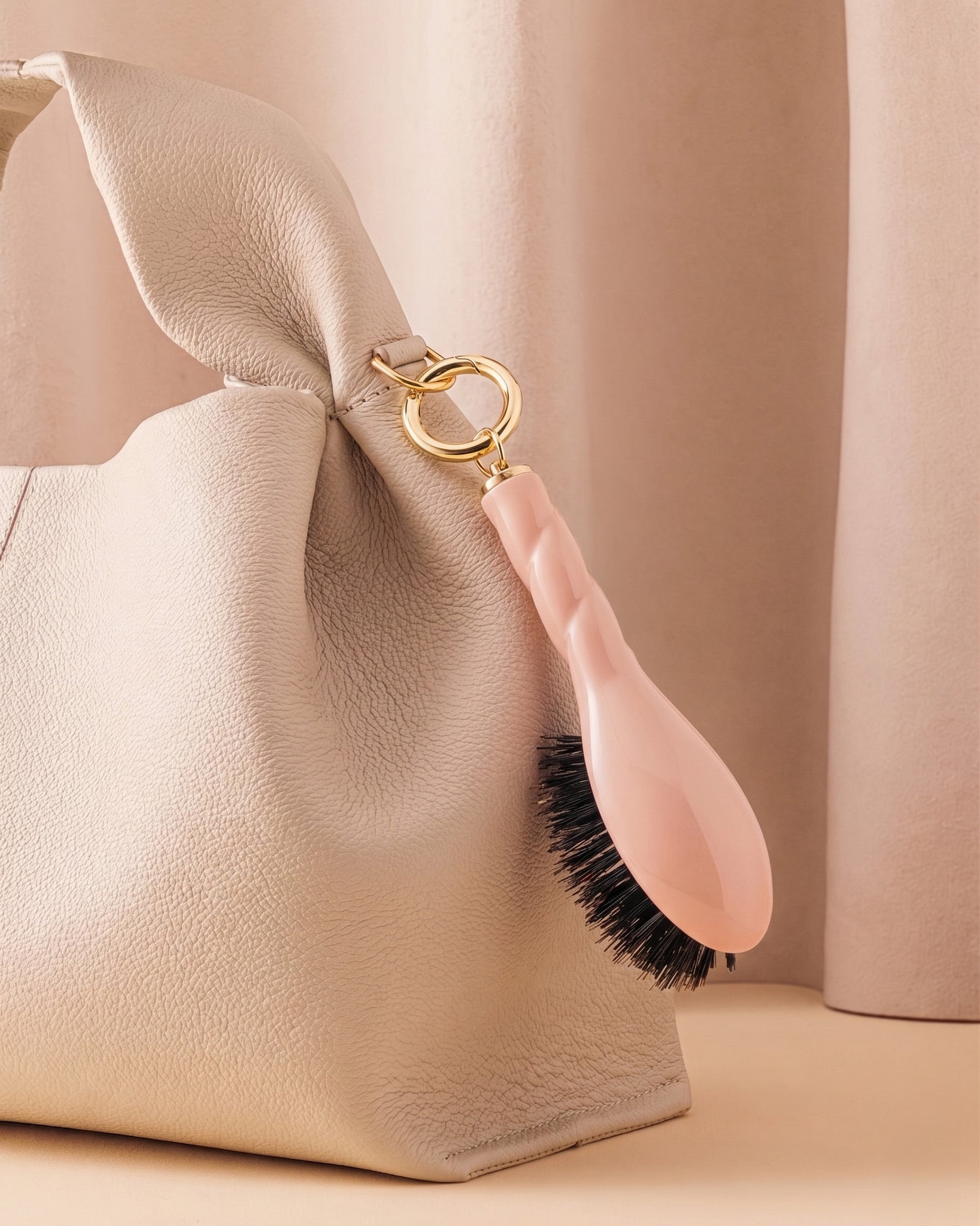 N.01 La Micro Brosse Brillance & Soin l’Universelle Rose Poudré