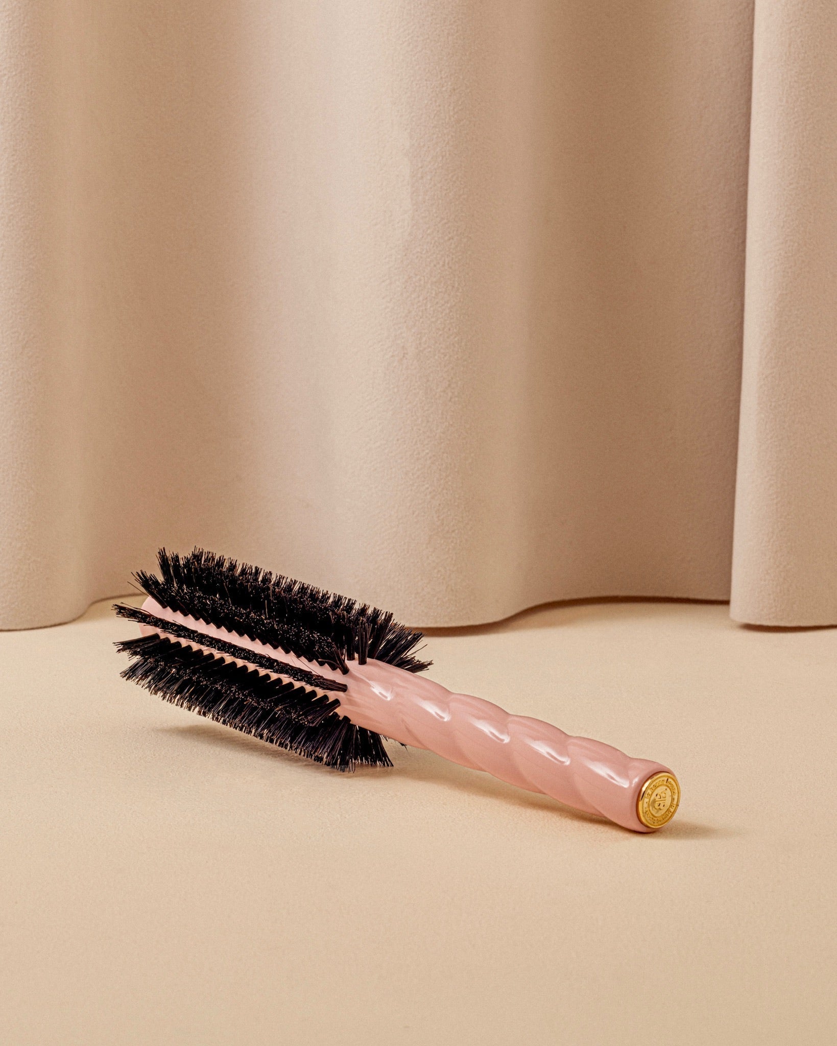 N.05 La Brosse Ronde Brushing Volume & style Rose Poudré