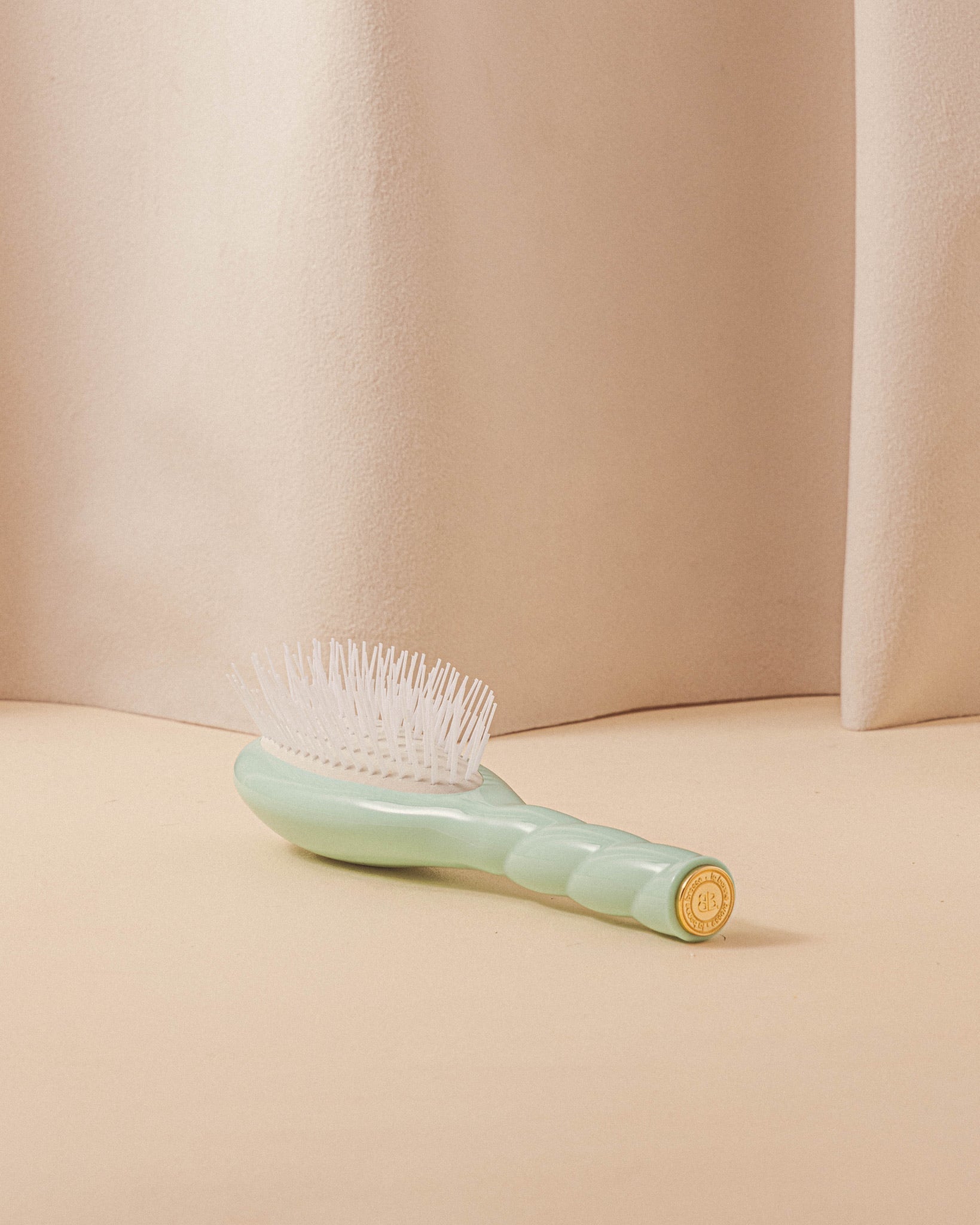 Édition Limitée Bleu Lagon N.07 La Petite Brosse Démêlante & Stimulante l'Intense