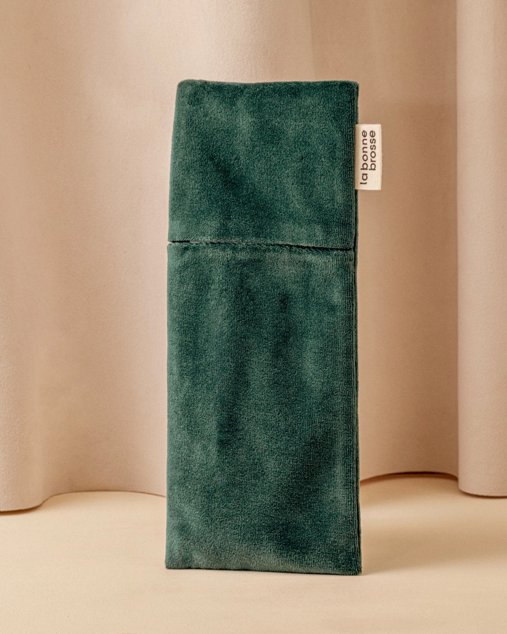 La Pochette "Grande Brosse" Vert Émeraude