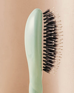 Édition Limitée Bleu Lagon N.03 La Petite Brosse Cuir Chevelu Sensible l'Indispensable Douceur
