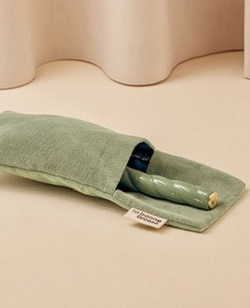 N.03 La Brosse Cuir Chevelu Sensible l'Indispensable Douceur Vert Amande