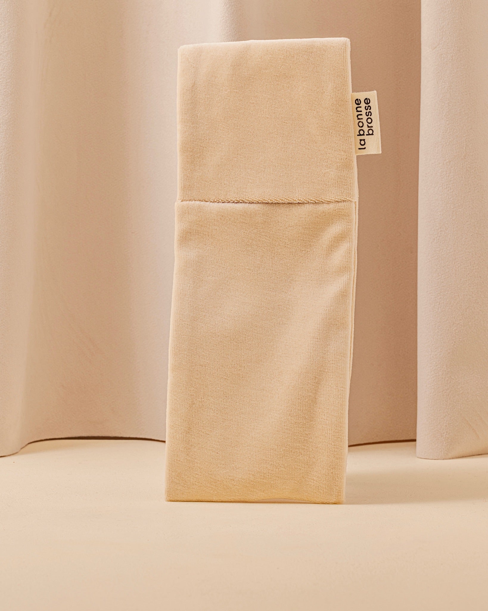 La Pochette "Brosse Ronde" Blanc Crème