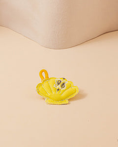 Call It By Your Name x La Bonne Brosse Charms Coquillage Jaune Pale