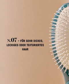 N.07 La Brosse Démêlante & Stimulante l'Intense Bleu Encre