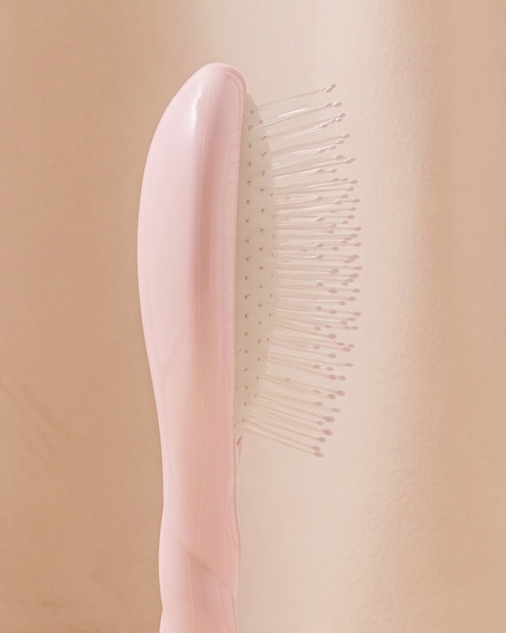 N.04 La Petite Brosse Démêlante & Massante La Miracle Rose Lilas