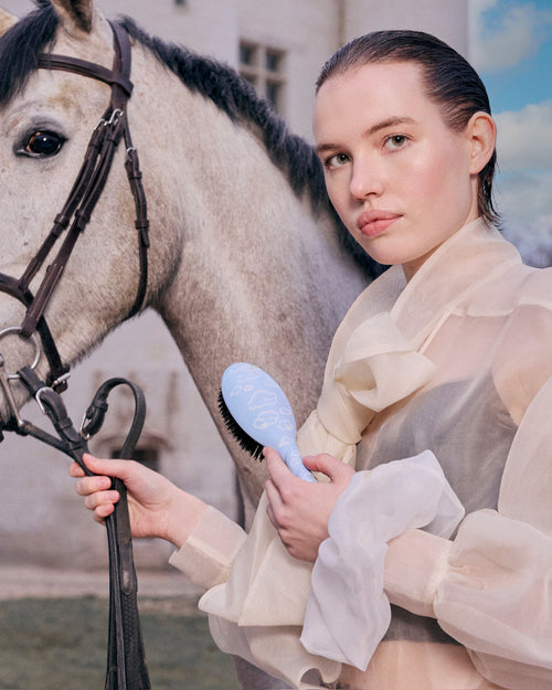 Donatelle Godart x La Bonne Brosse Le Grand Chouchou Organza