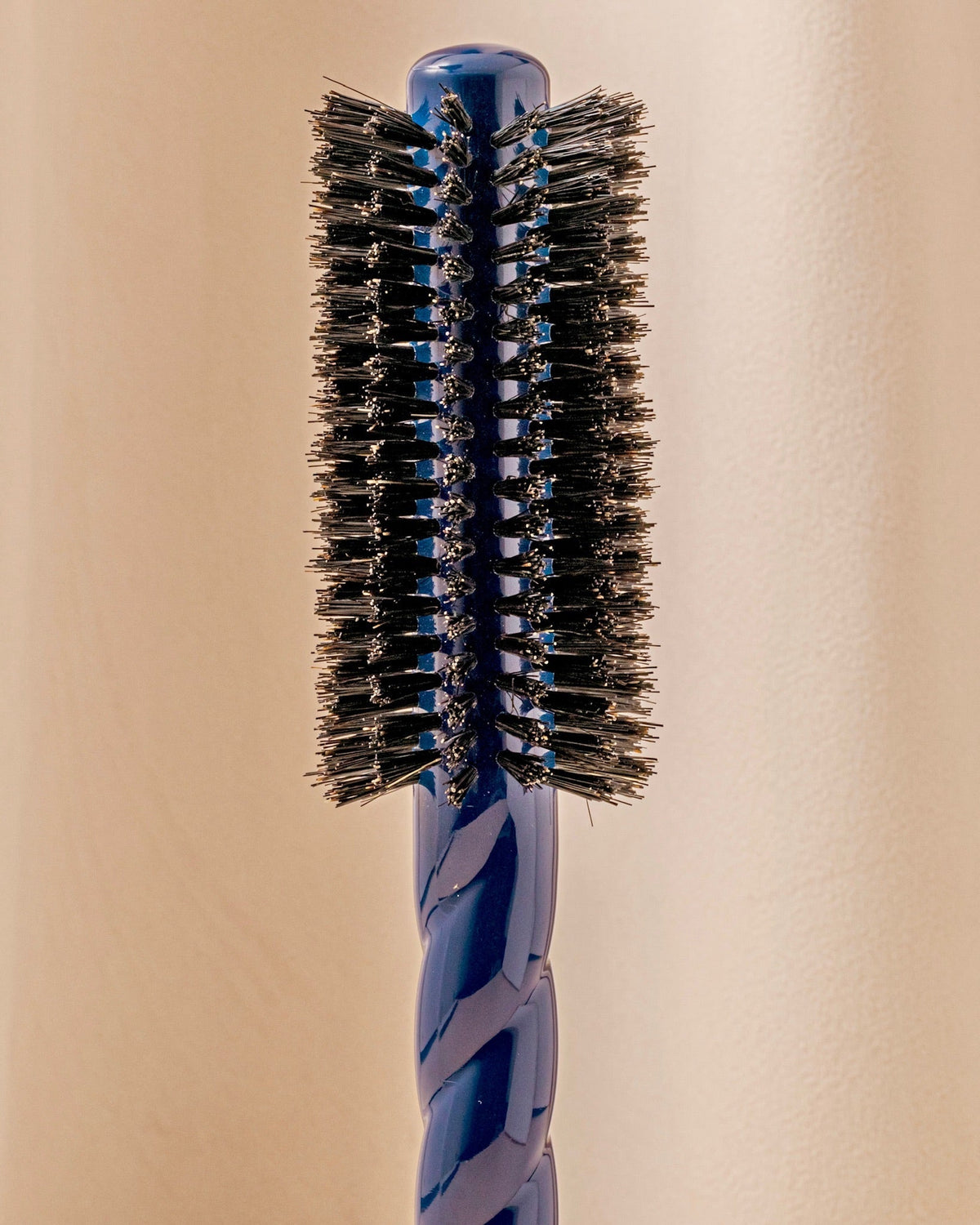 N.05 La Brosse Ronde Brushing Volume & Style Bleu Myrtille