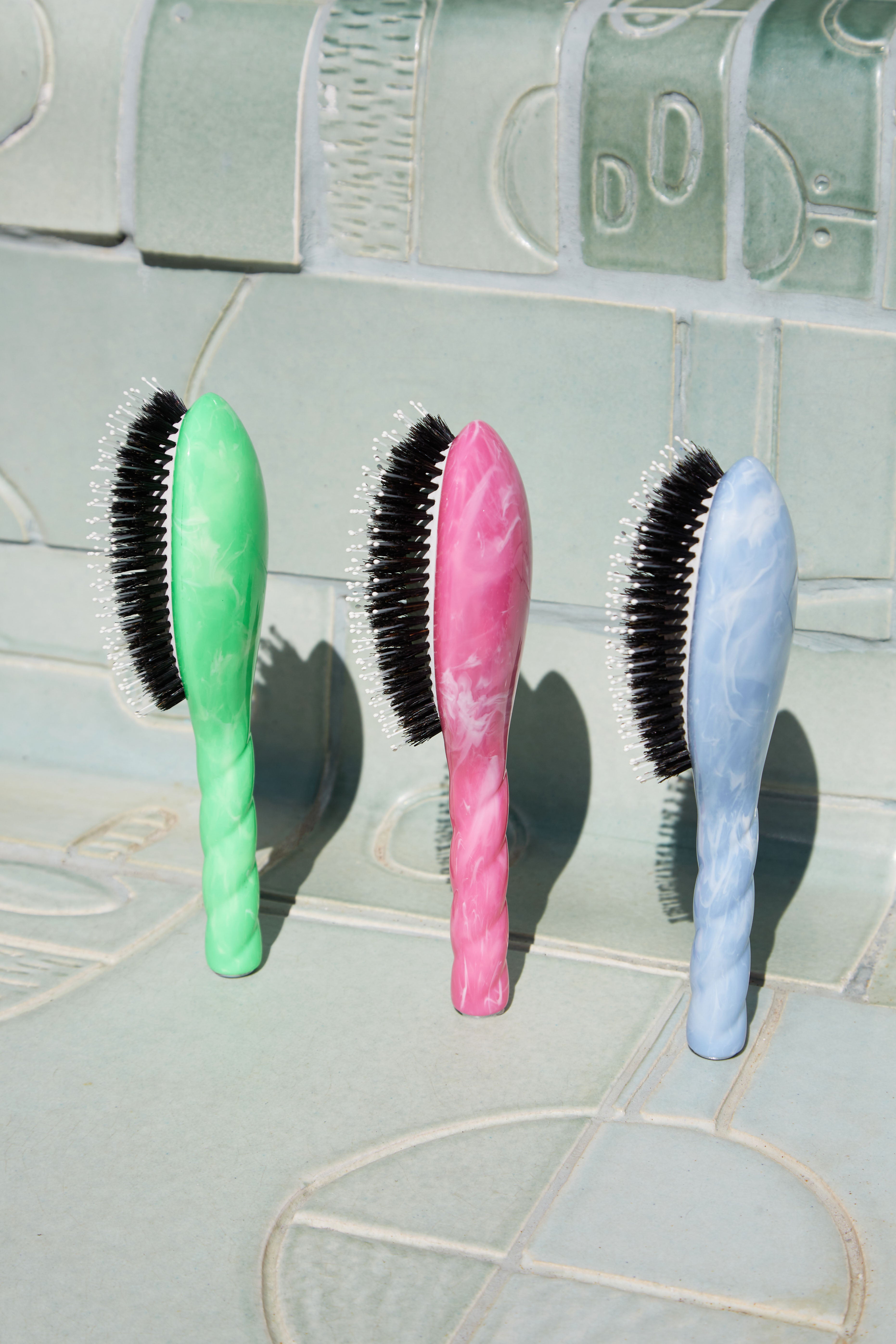 Roseanna x La Bonne Brosse N.01 La Petite Brosse Brillance & Soin l'Universelle Salty Gelato Vert