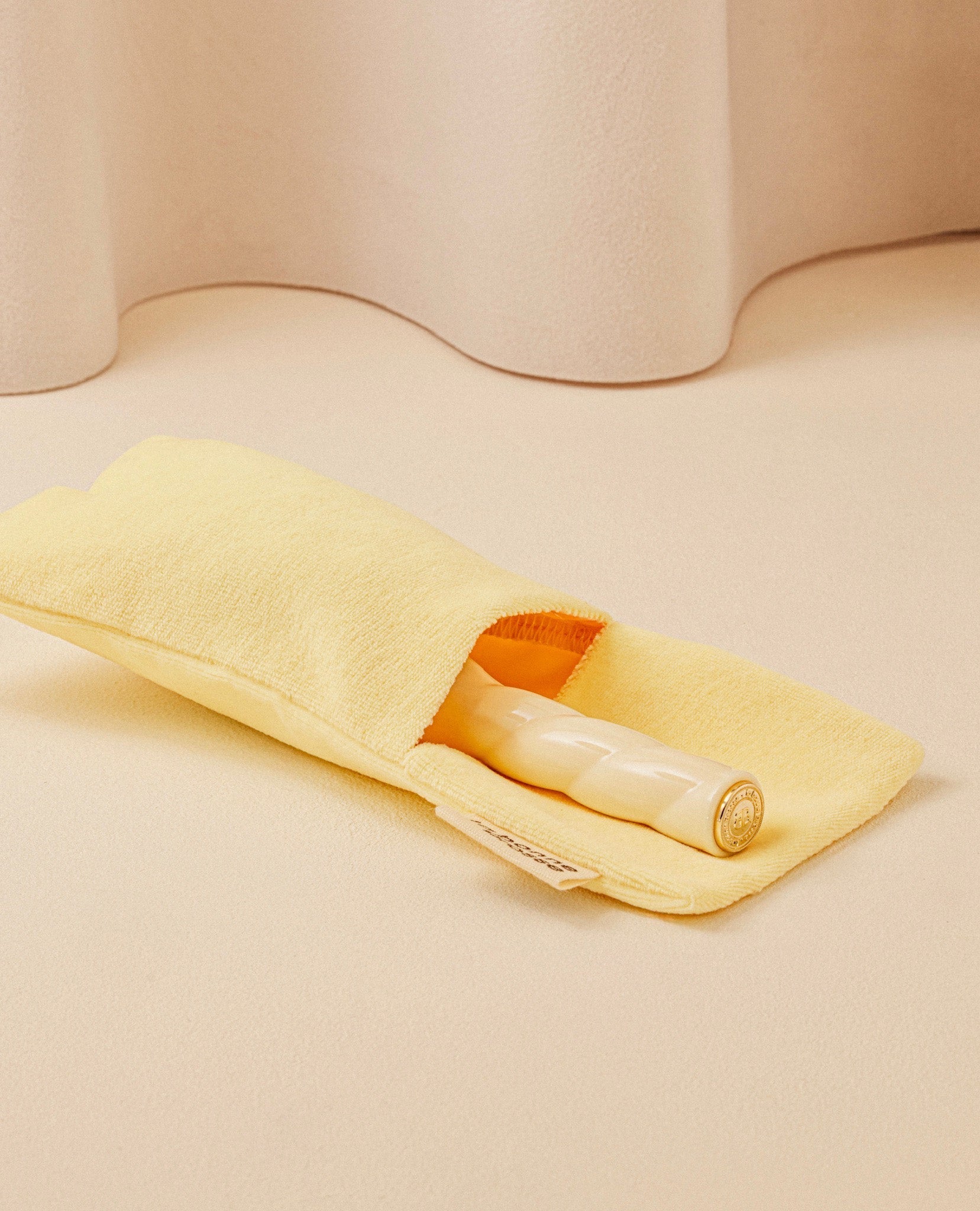 La Pochette "Grande Brosse" Ivoire Cair