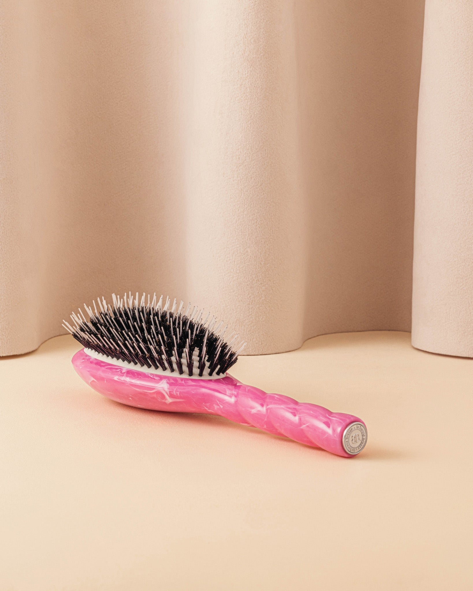 Roseanna x La Bonne Brosse N.02 La Brosse Démêlante & Soin l'Indispensable Salty Gelato Rose