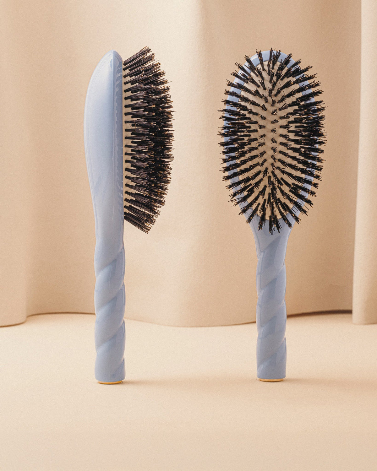 N.01 La Brosse Brillance & Soin l'Universelle Bleu Ciel