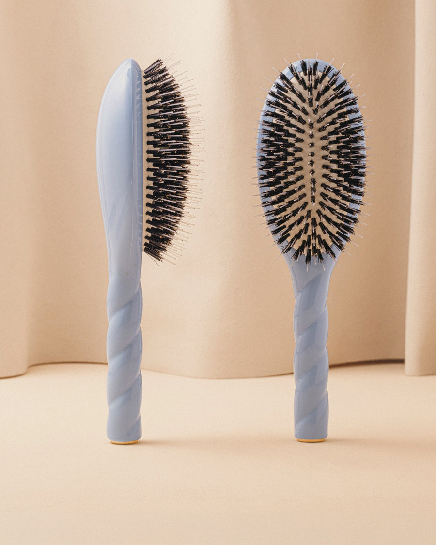 N.02 La Brosse Démêlante & Soin l'Indispensable Bleu Ciel